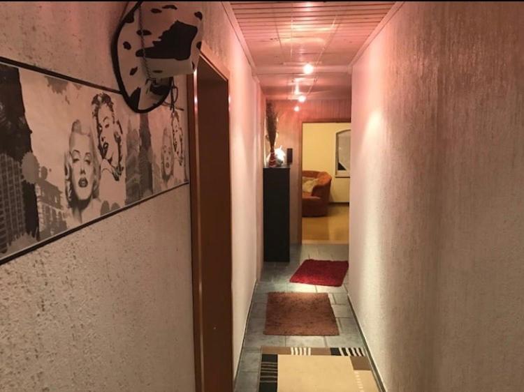 Gemuetliche 3 Raum Wohnung Im Dachgeschoss 埃伦弗里德斯多夫 外观 照片